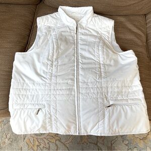 Coldwater Creek ladies puffer vest. EUC.